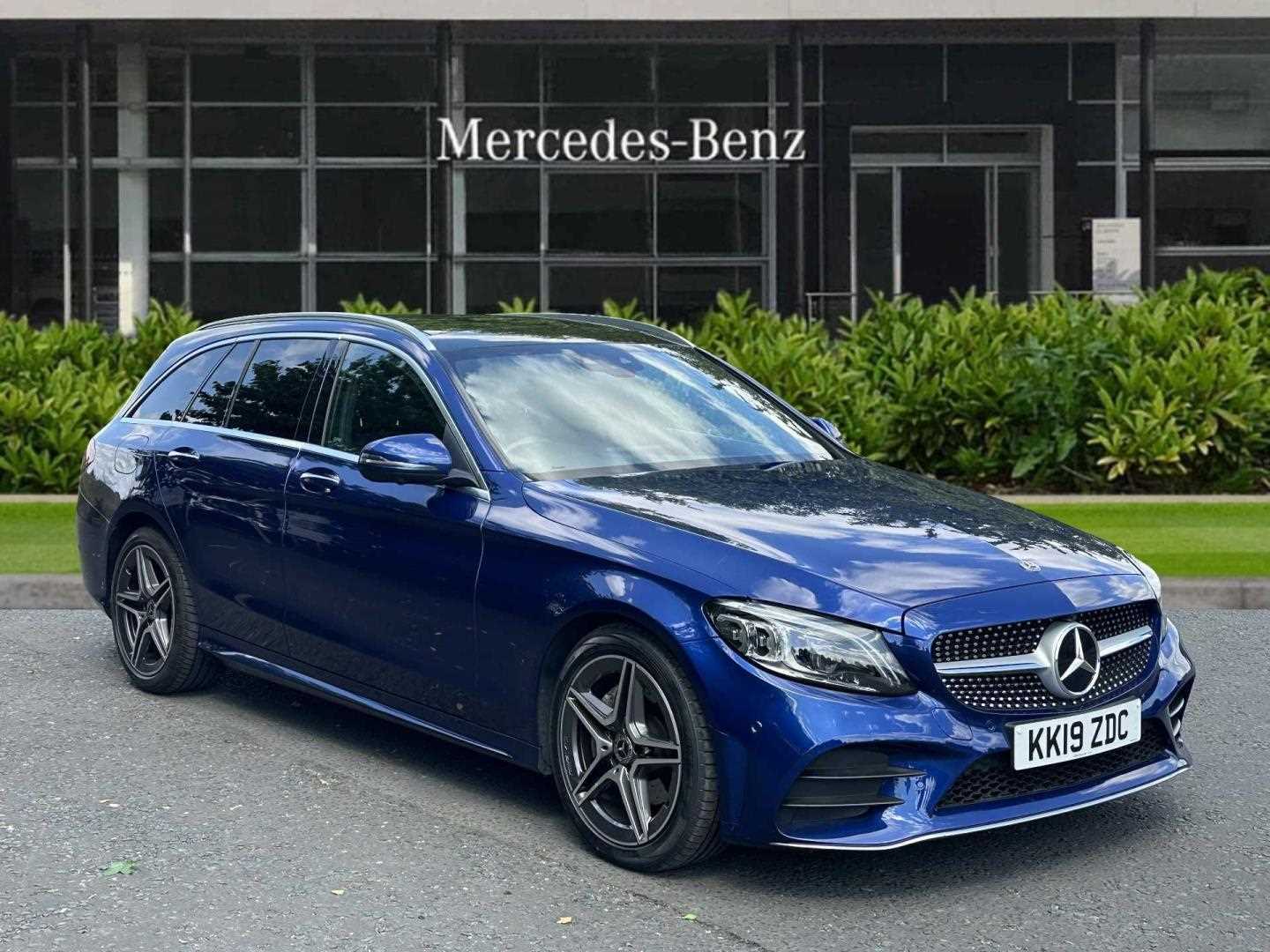 Main listing image - Mercedes-Benz C-Class Estate