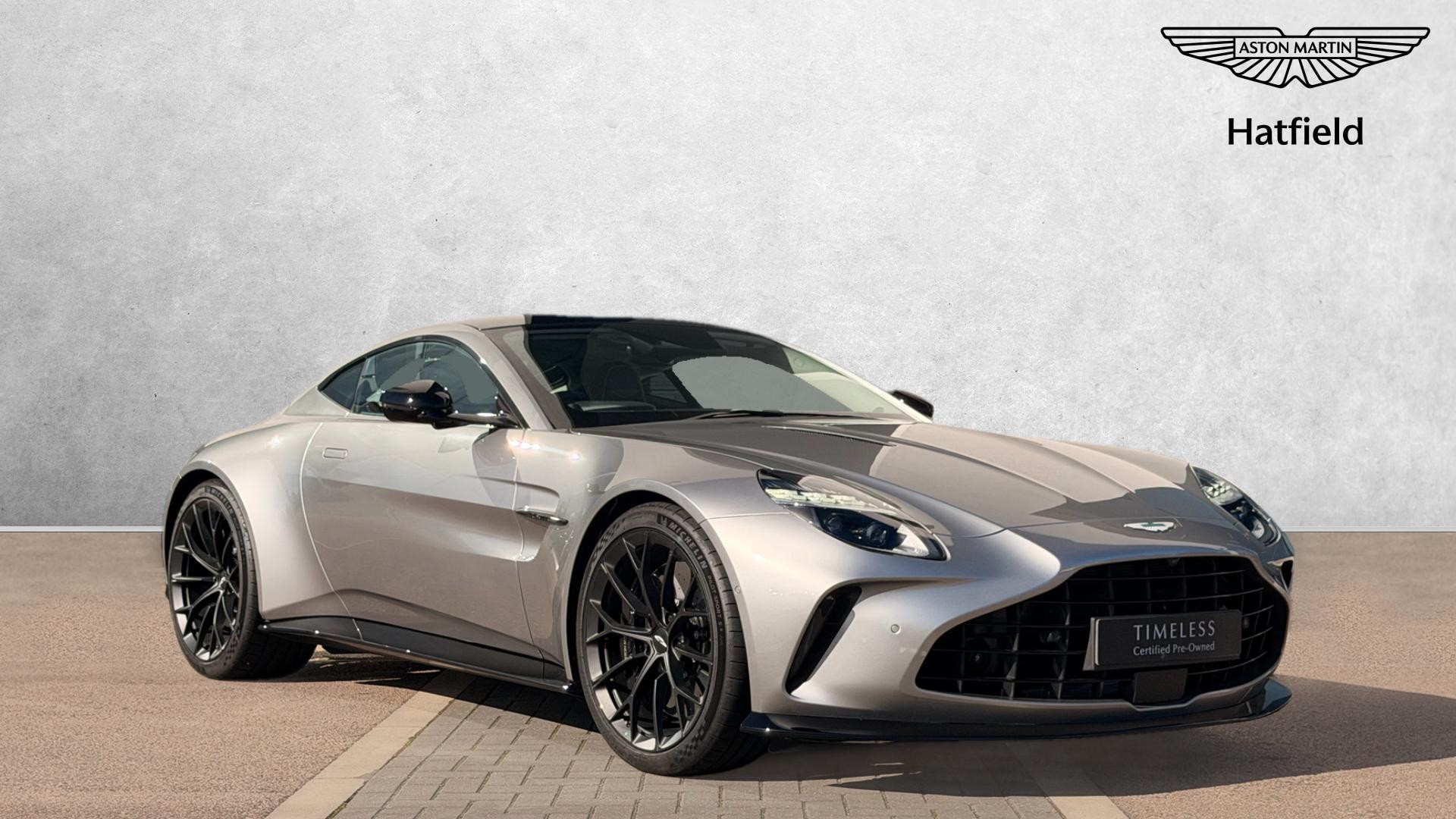Main listing image - Aston Martin Vantage