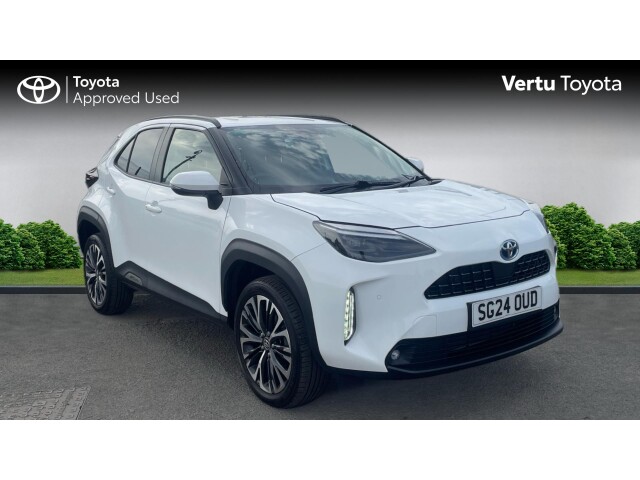 Main listing image - Toyota Yaris Cross