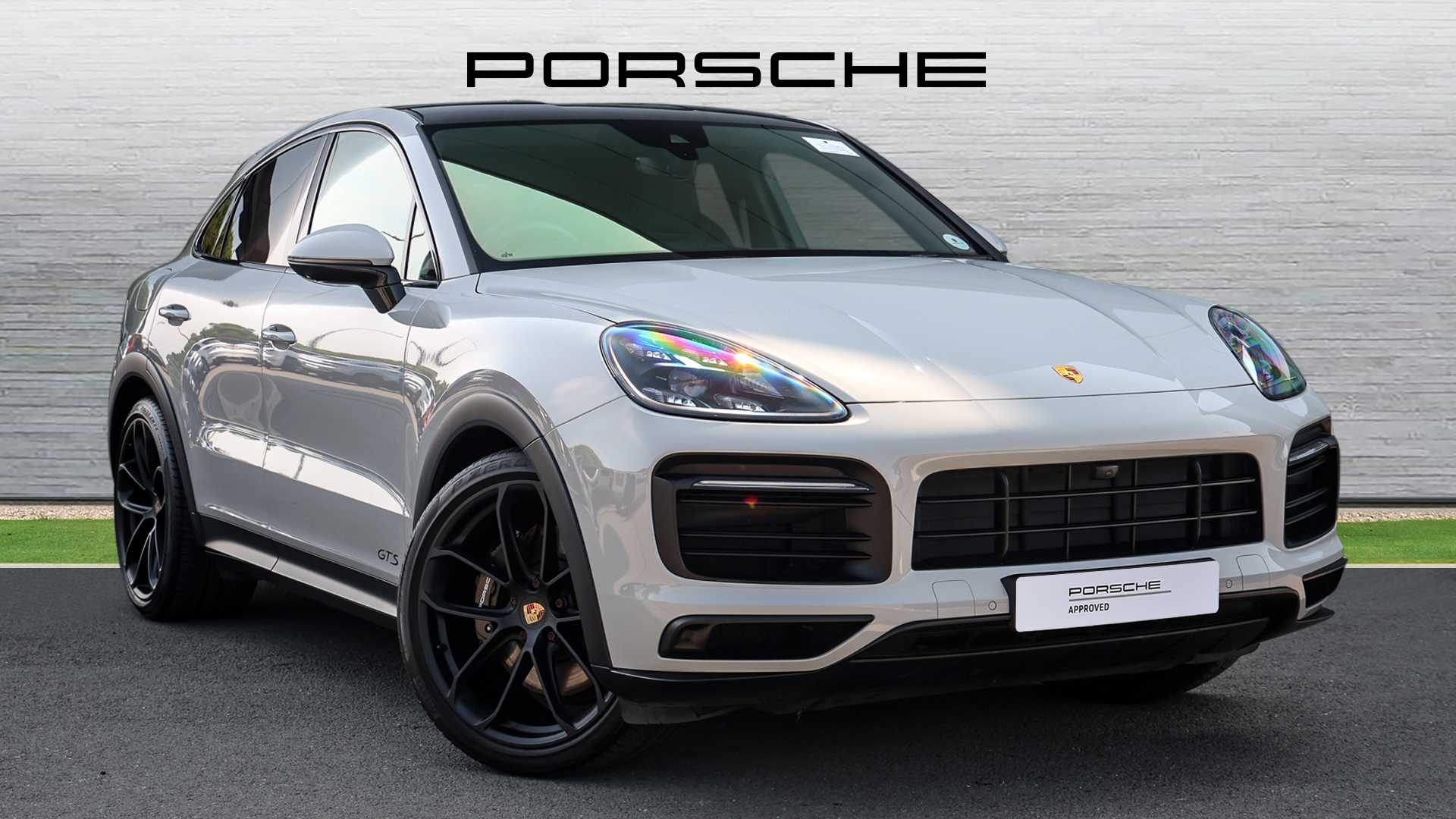 Main listing image - Porsche Cayenne