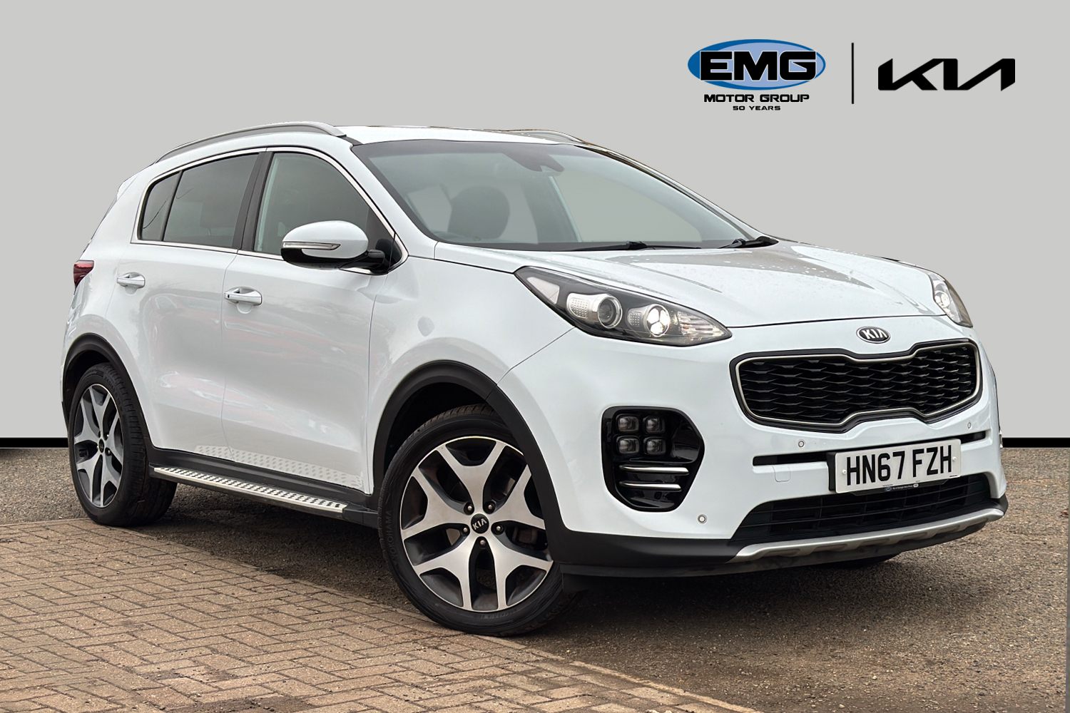 Main listing image - Kia Sportage