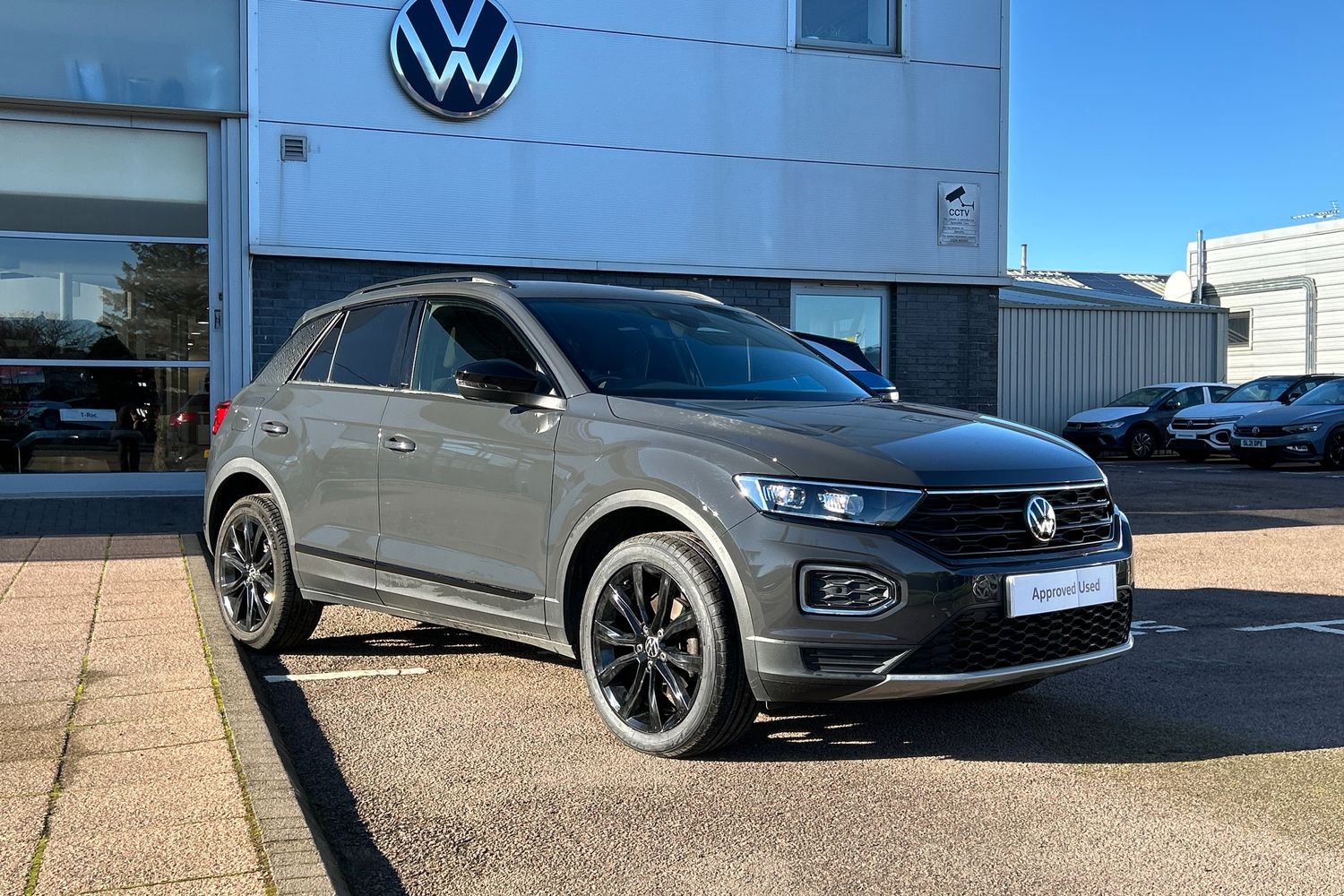 Main listing image - Volkswagen T-Roc