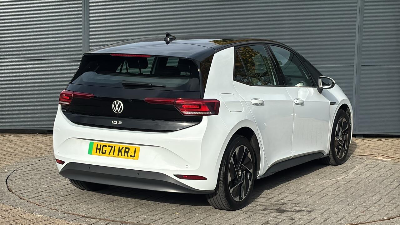 Main listing image - Volkswagen ID.3