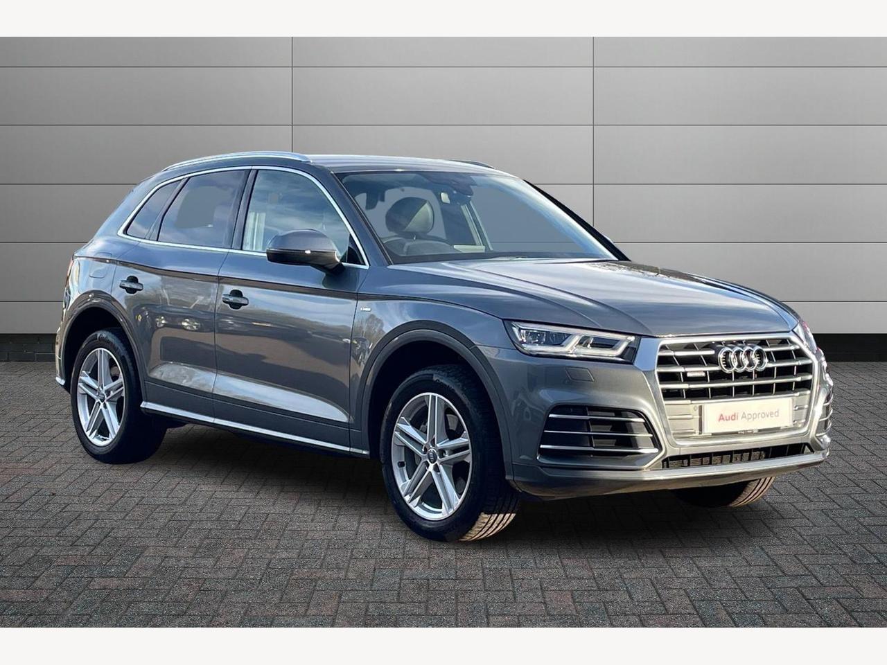 Main listing image - Audi Q5