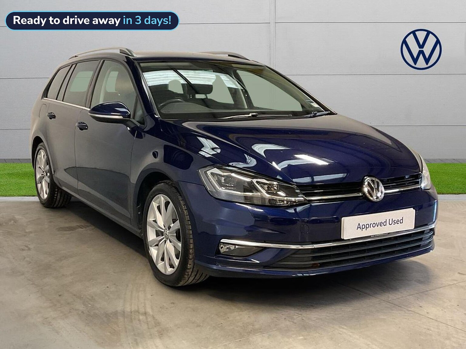 Main listing image - Volkswagen Golf Estate