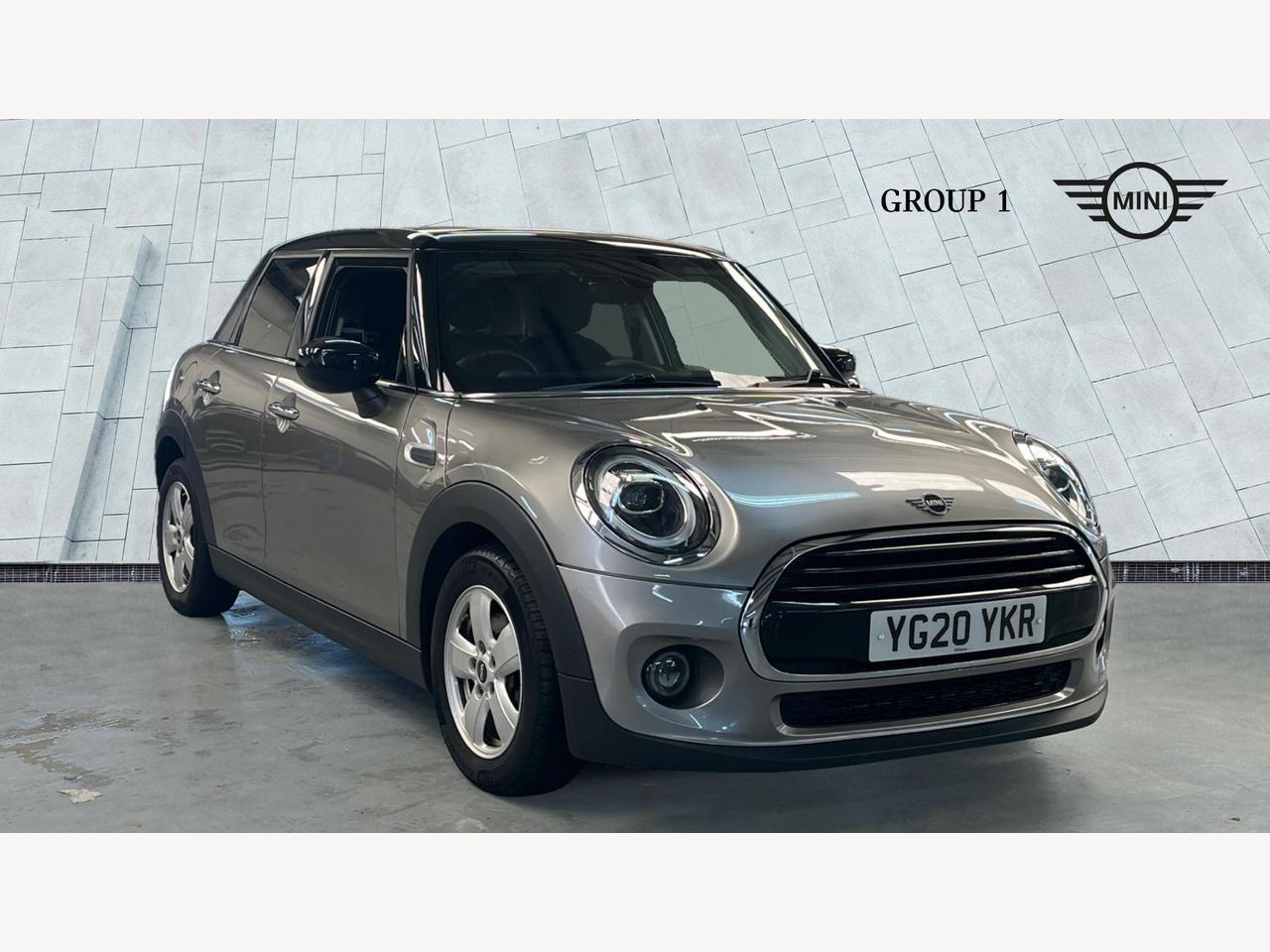 Main listing image - MINI Hatchback 5dr