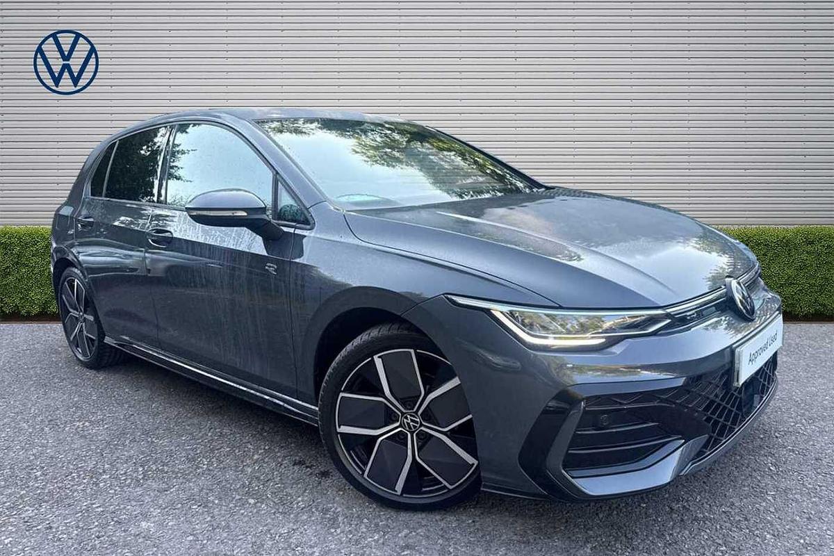 Main listing image - Volkswagen Golf