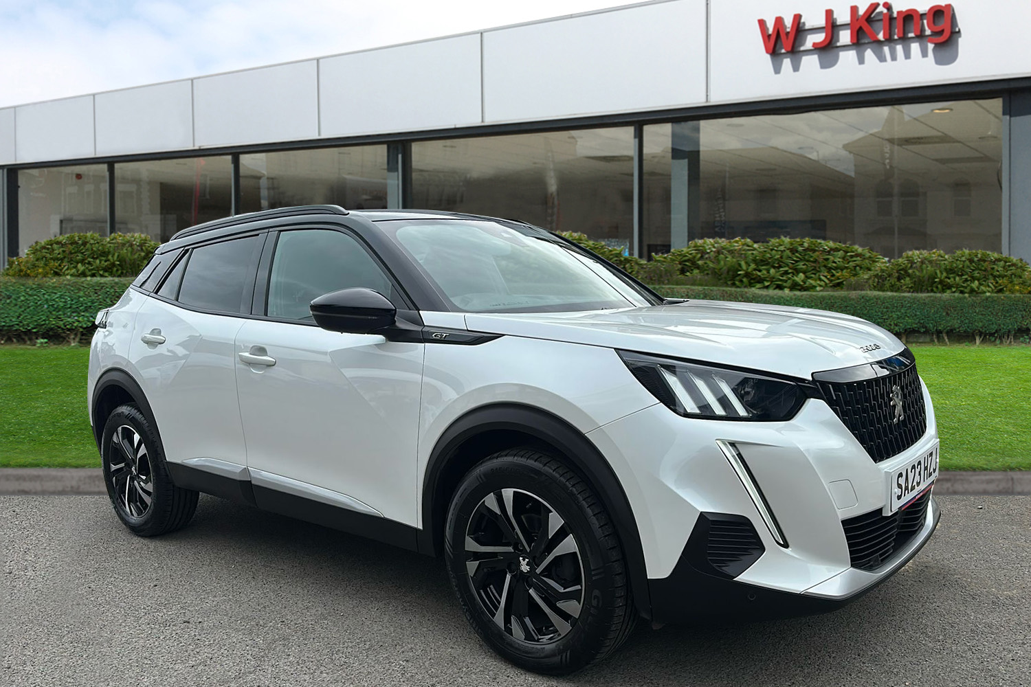 Main listing image - Peugeot 2008