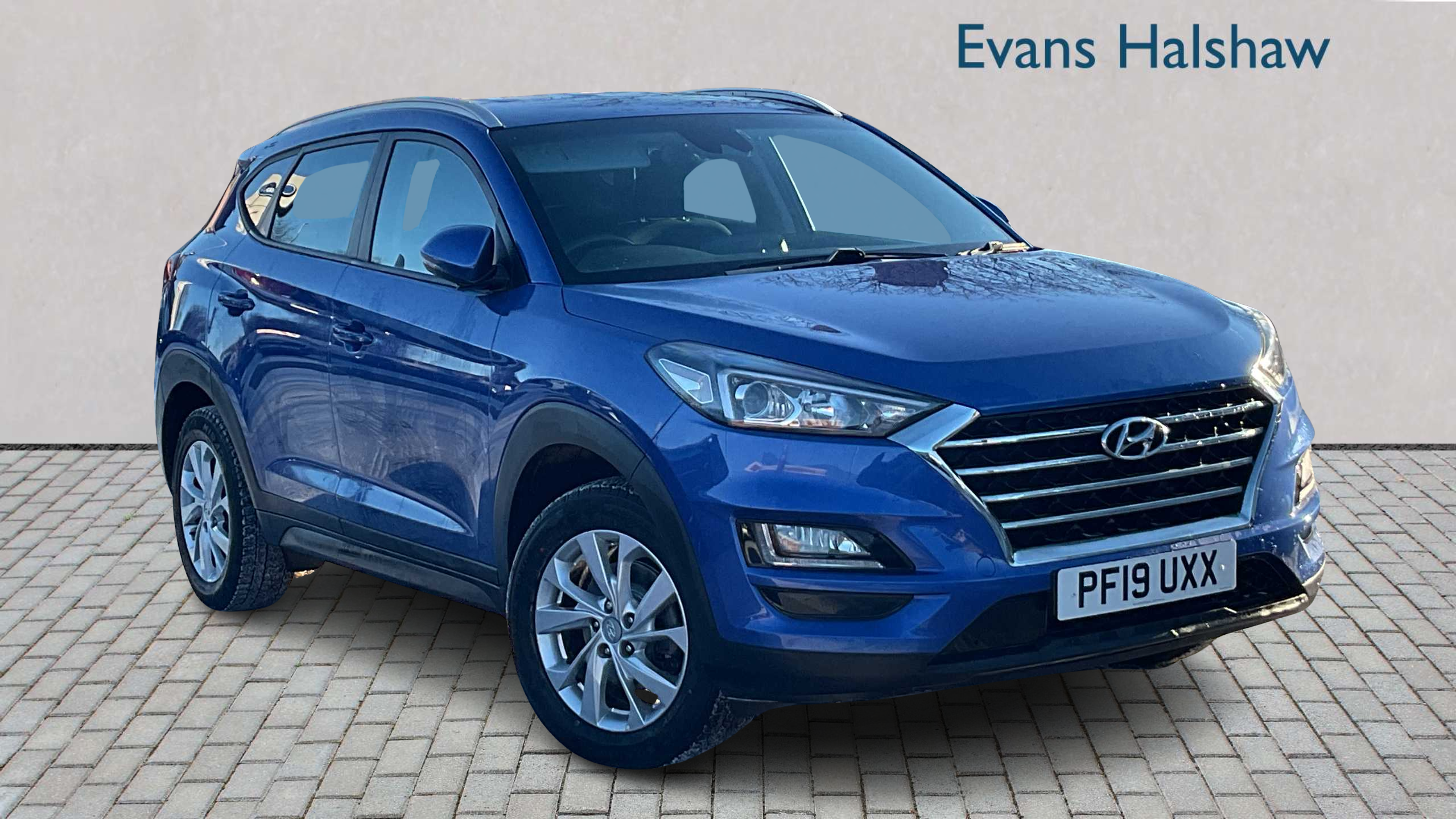 Main listing image - Hyundai Tucson