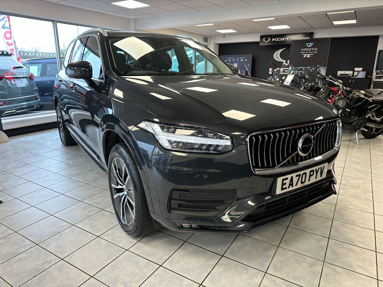 Main listing image - Volvo XC90