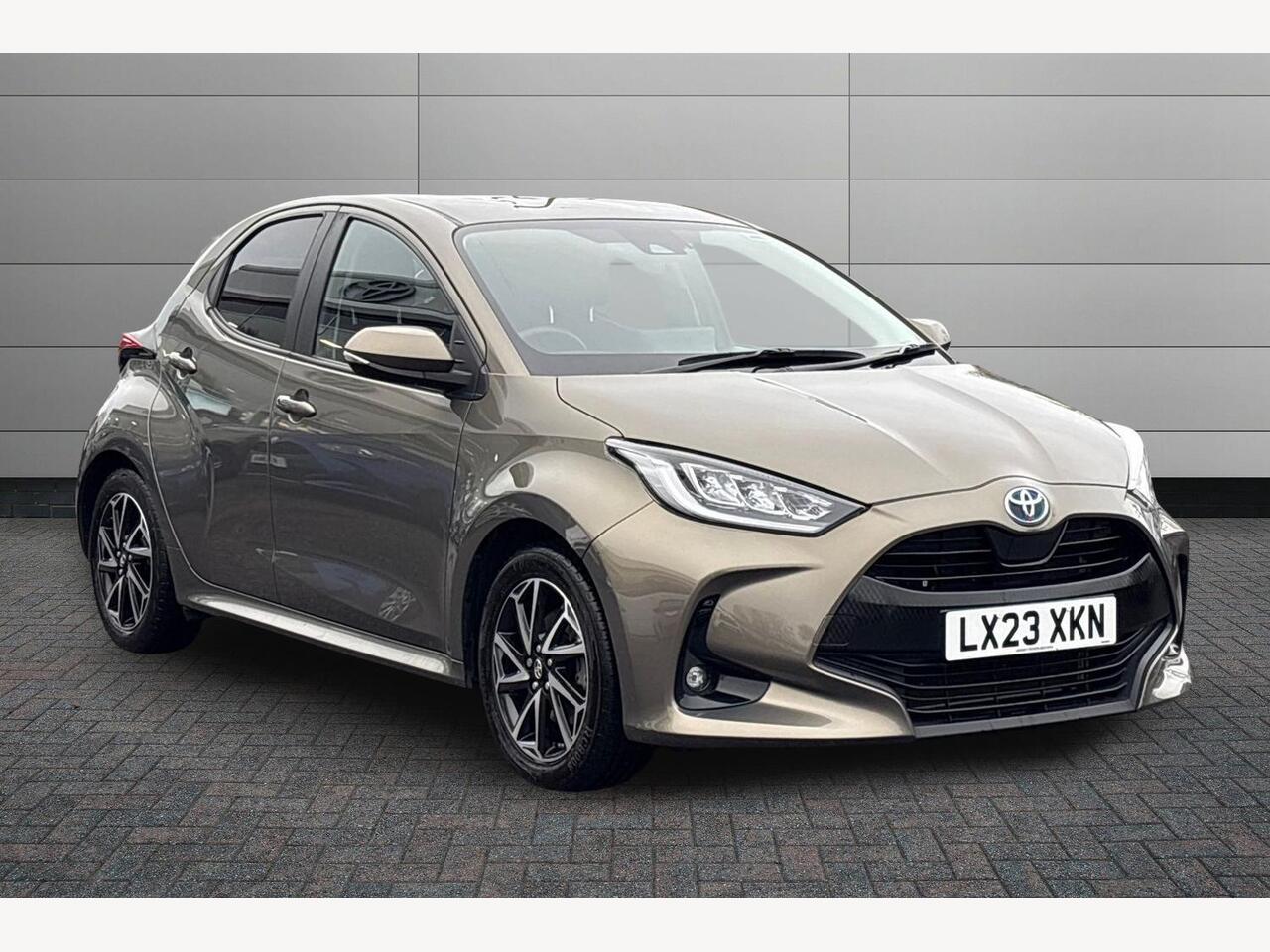 Main listing image - Toyota Yaris