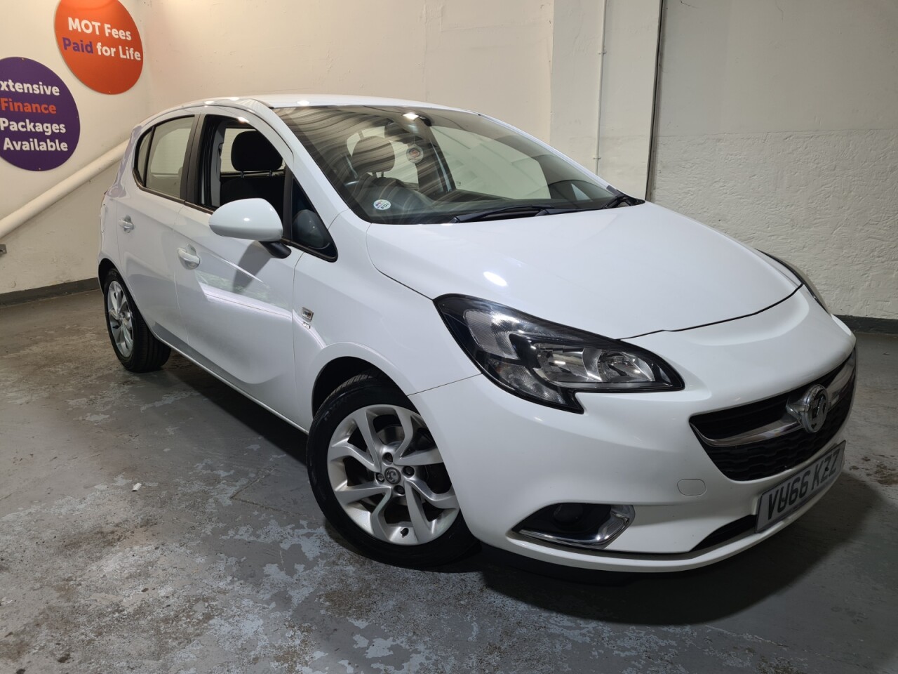 Main listing image - Vauxhall Corsa