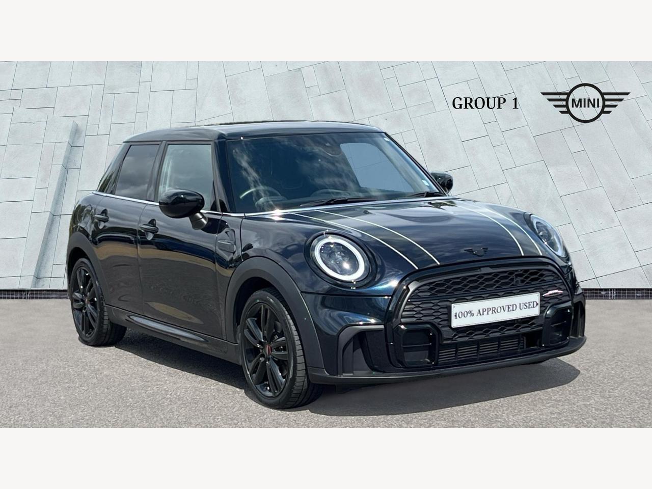 Main listing image - MINI Hatchback 5dr