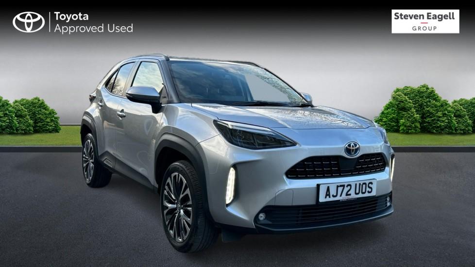 Main listing image - Toyota Yaris Cross