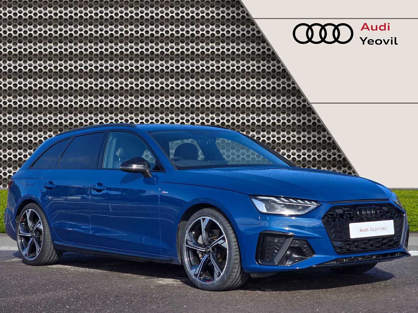 Main listing image - Audi A4 Avant