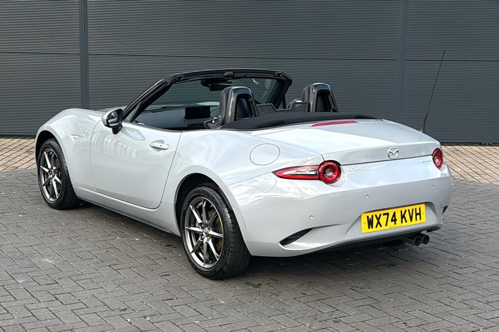 Main listing image - Mazda MX-5