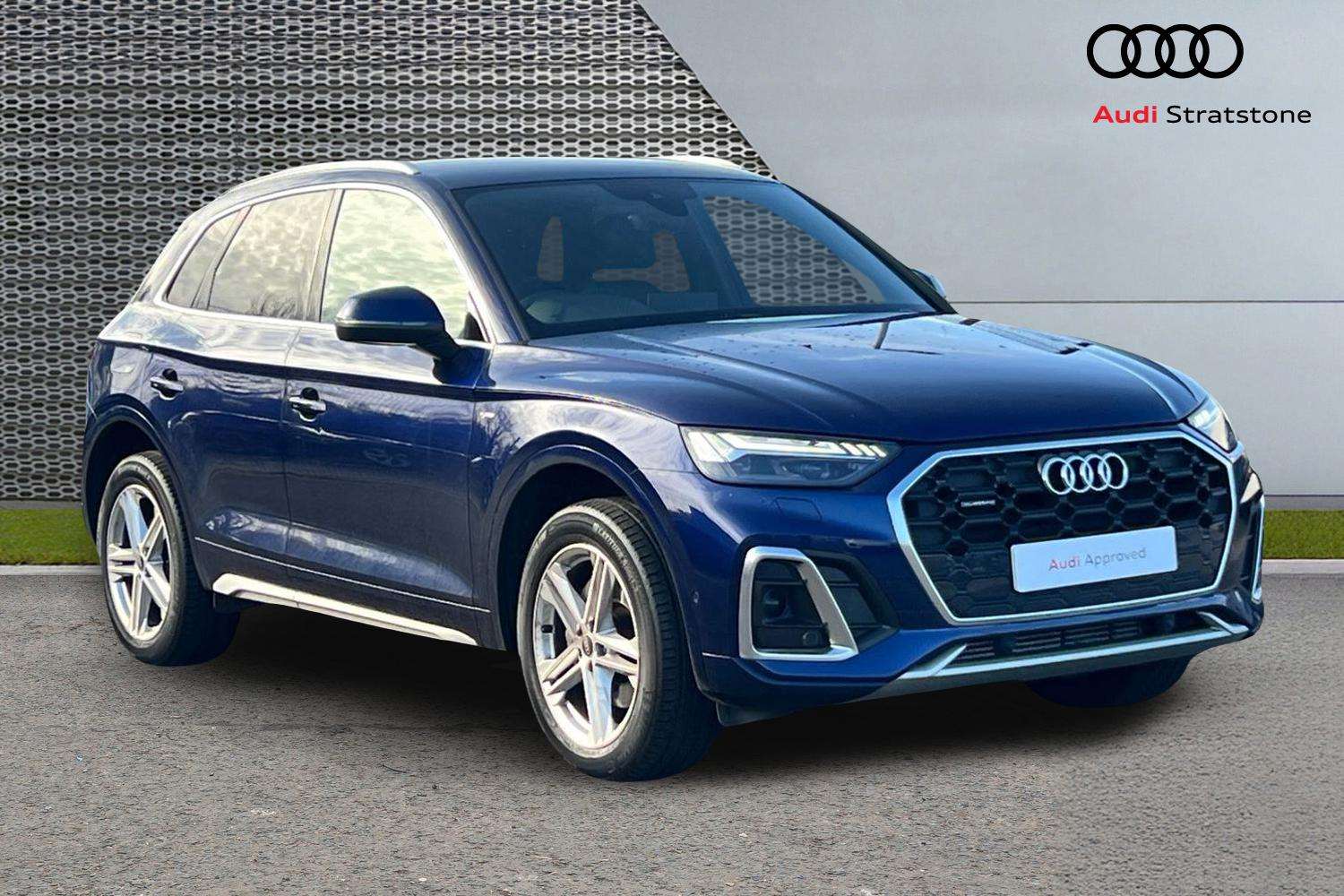 Main listing image - Audi Q5