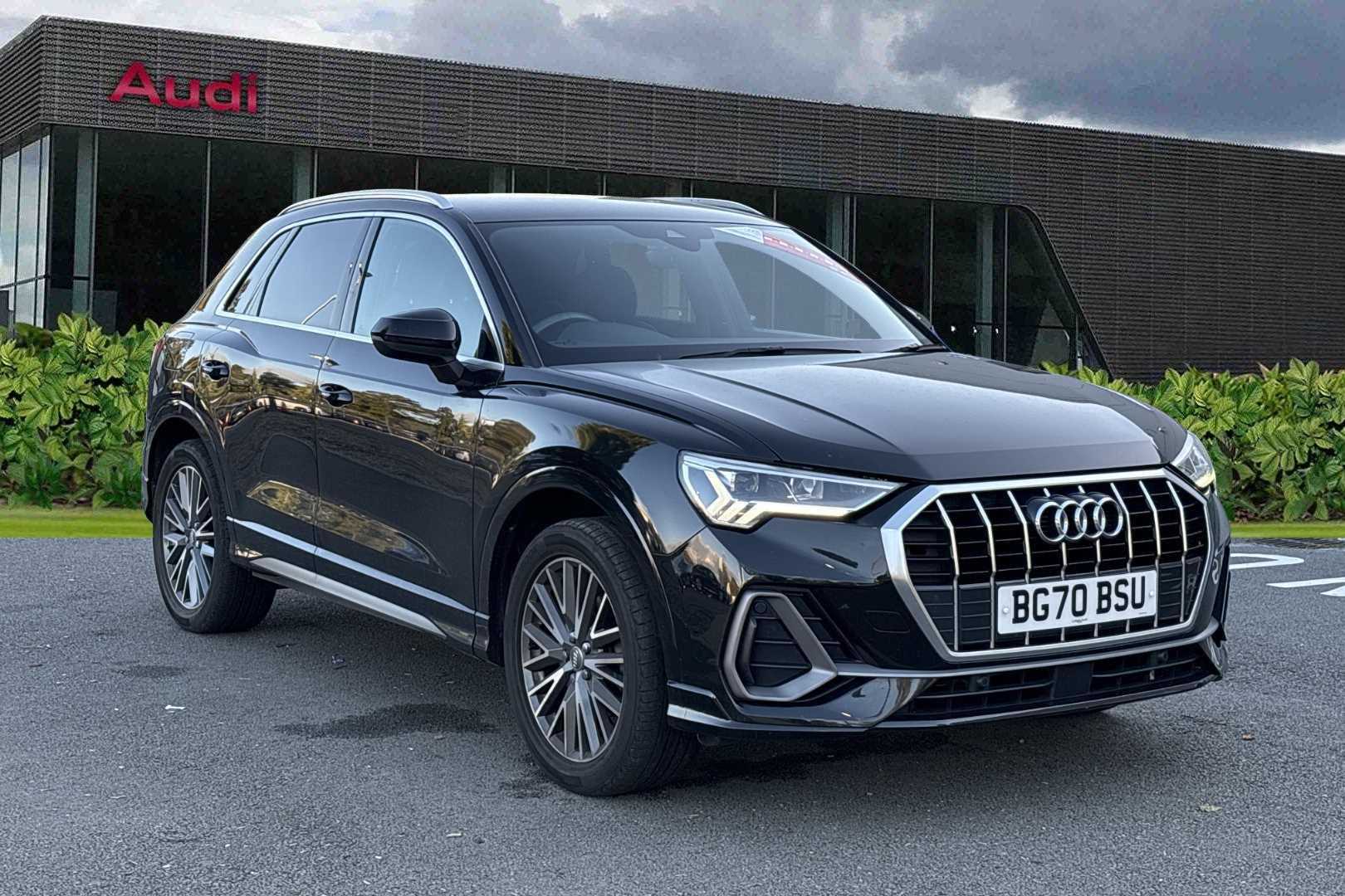 Main listing image - Audi Q3