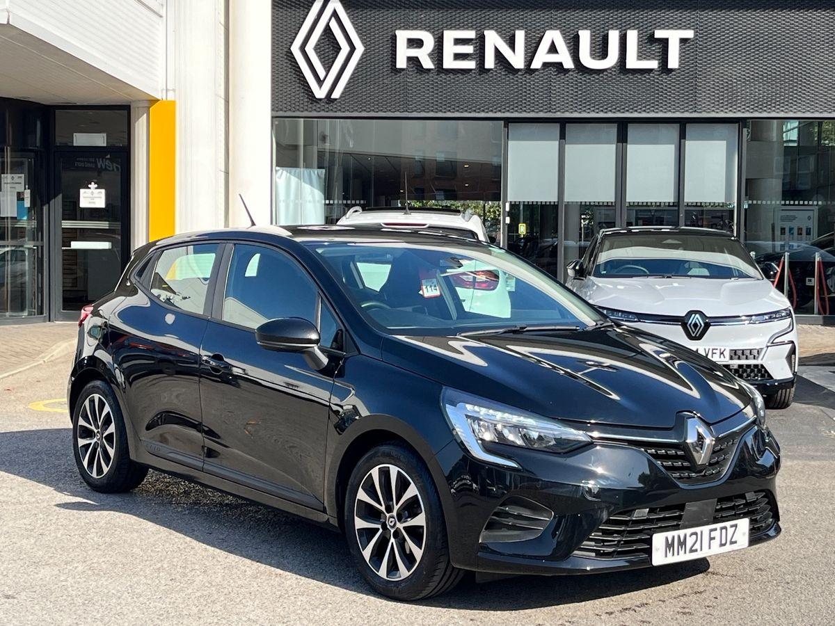 Main listing image - Renault Clio