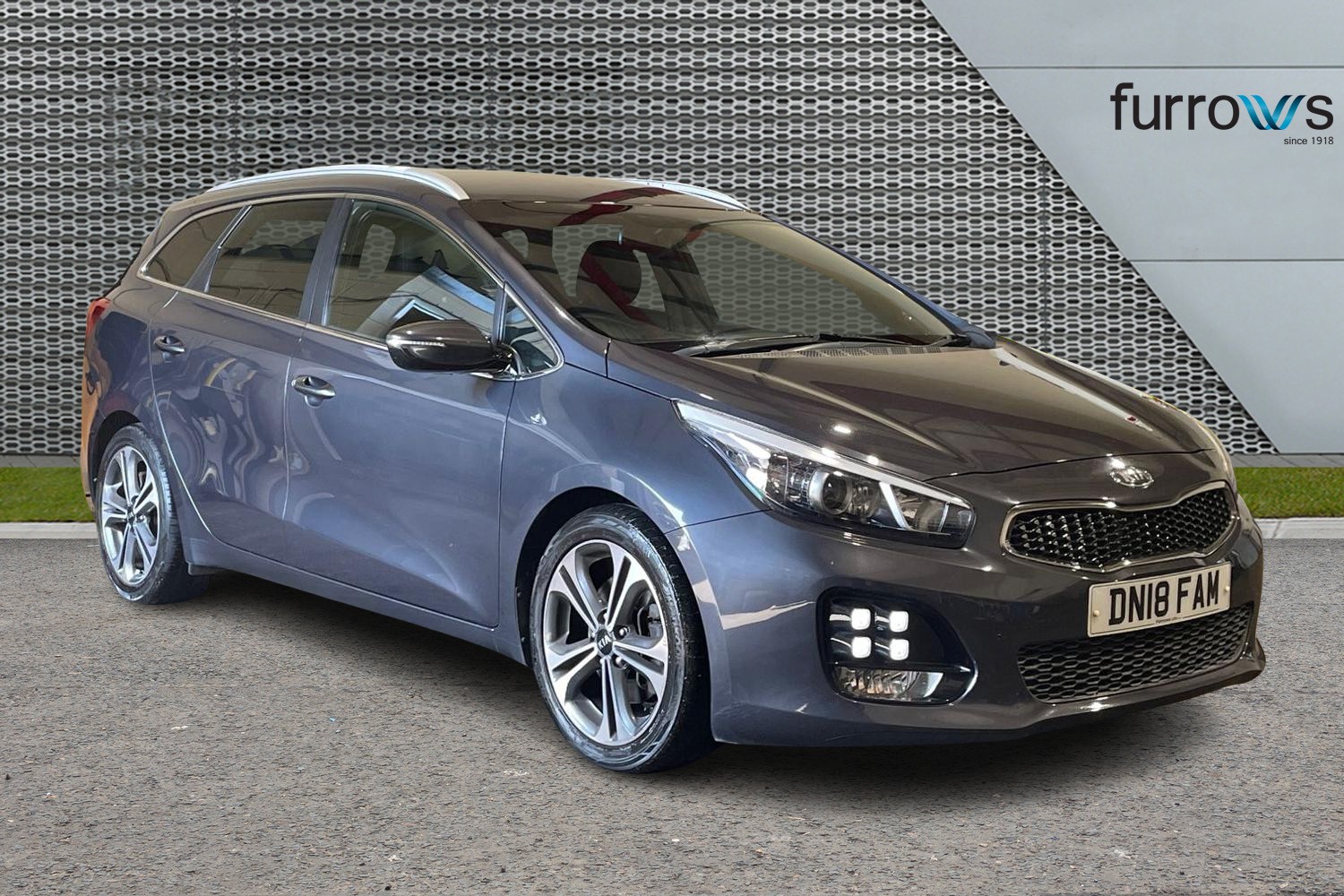 Main listing image - Kia Ceed