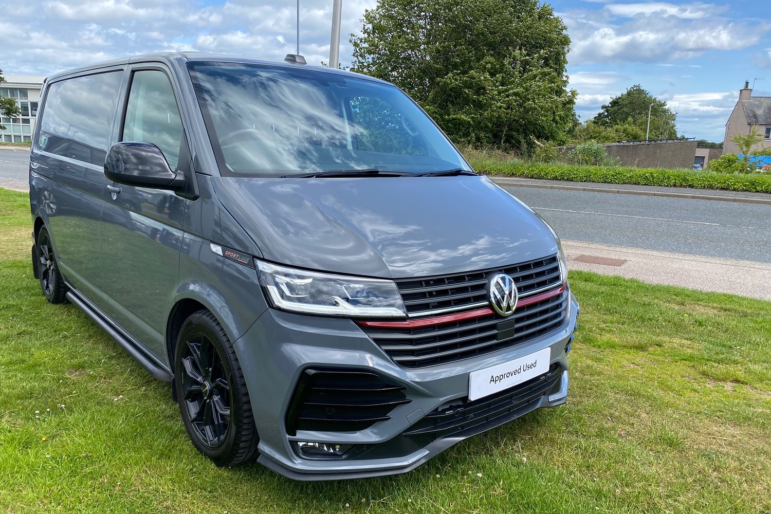 Main listing image - Volkswagen Transporter