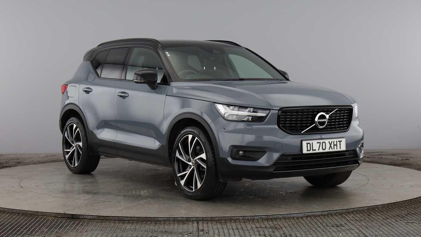 Main listing image - Volvo XC40