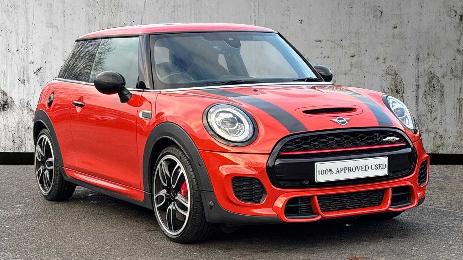 Main listing image - MINI Hatchback