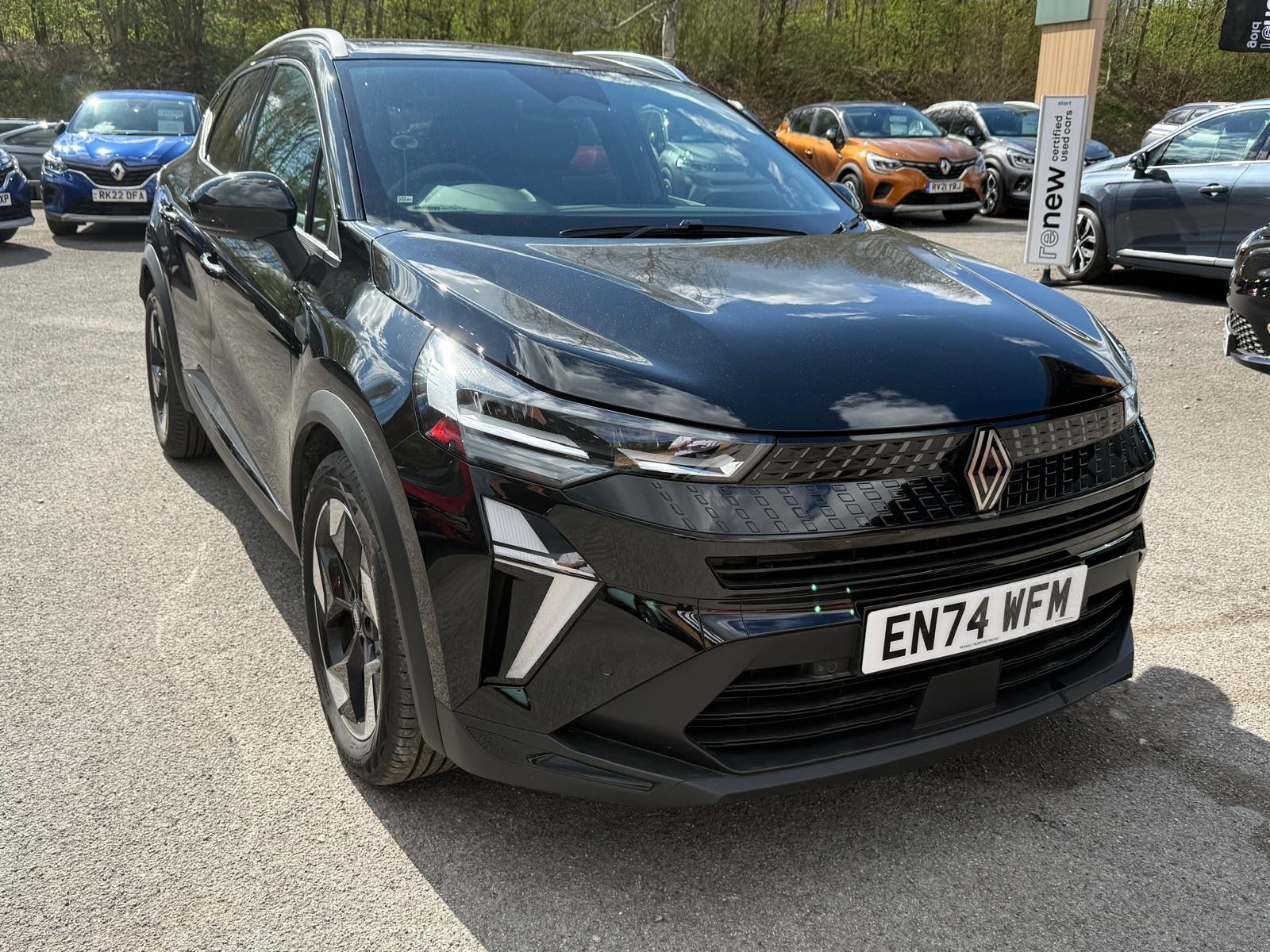 Main listing image - Renault Captur