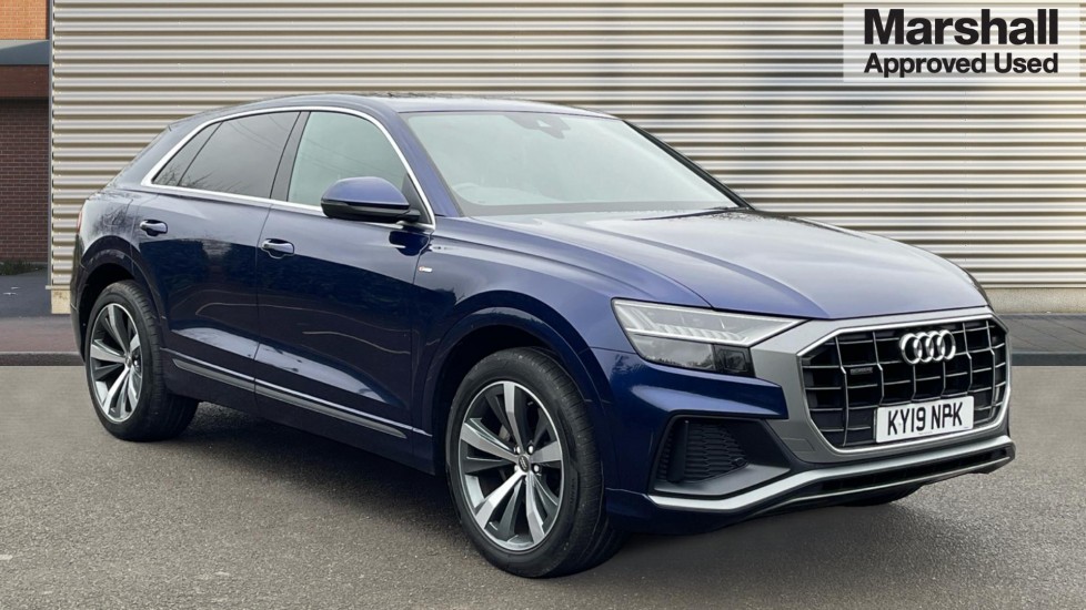 Main listing image - Audi Q8