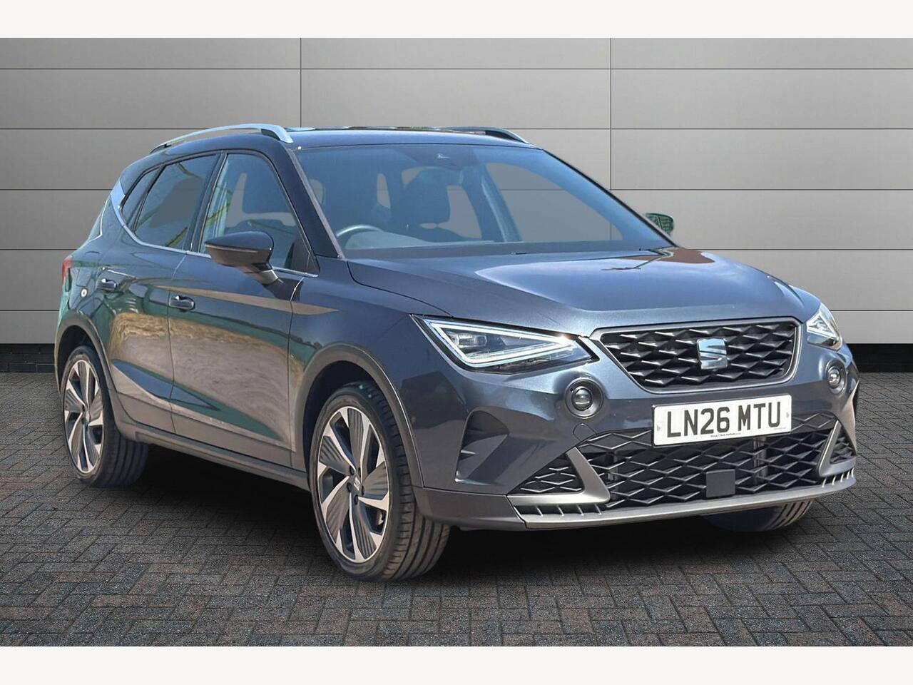 Main listing image - SEAT Arona