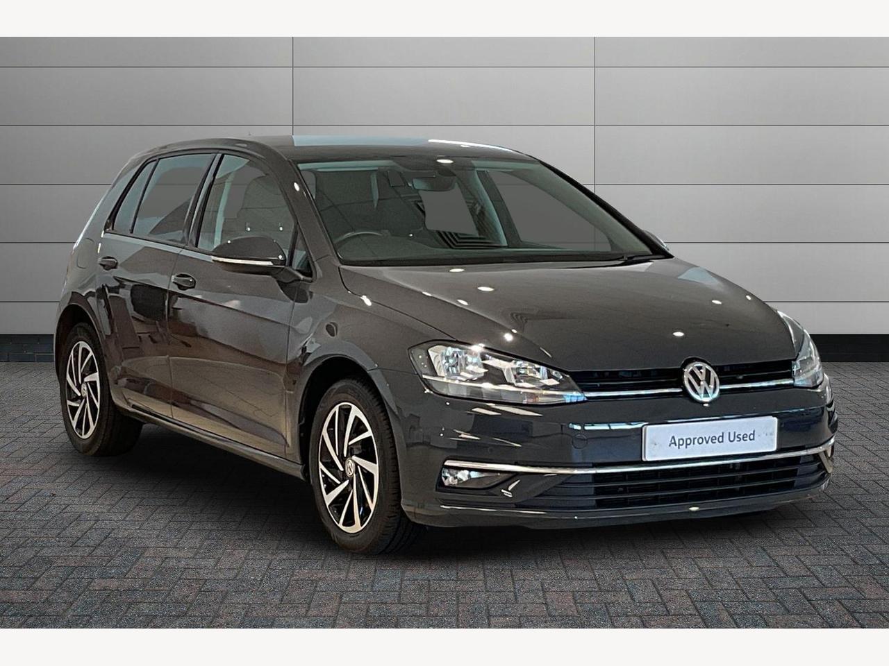 Main listing image - Volkswagen Golf