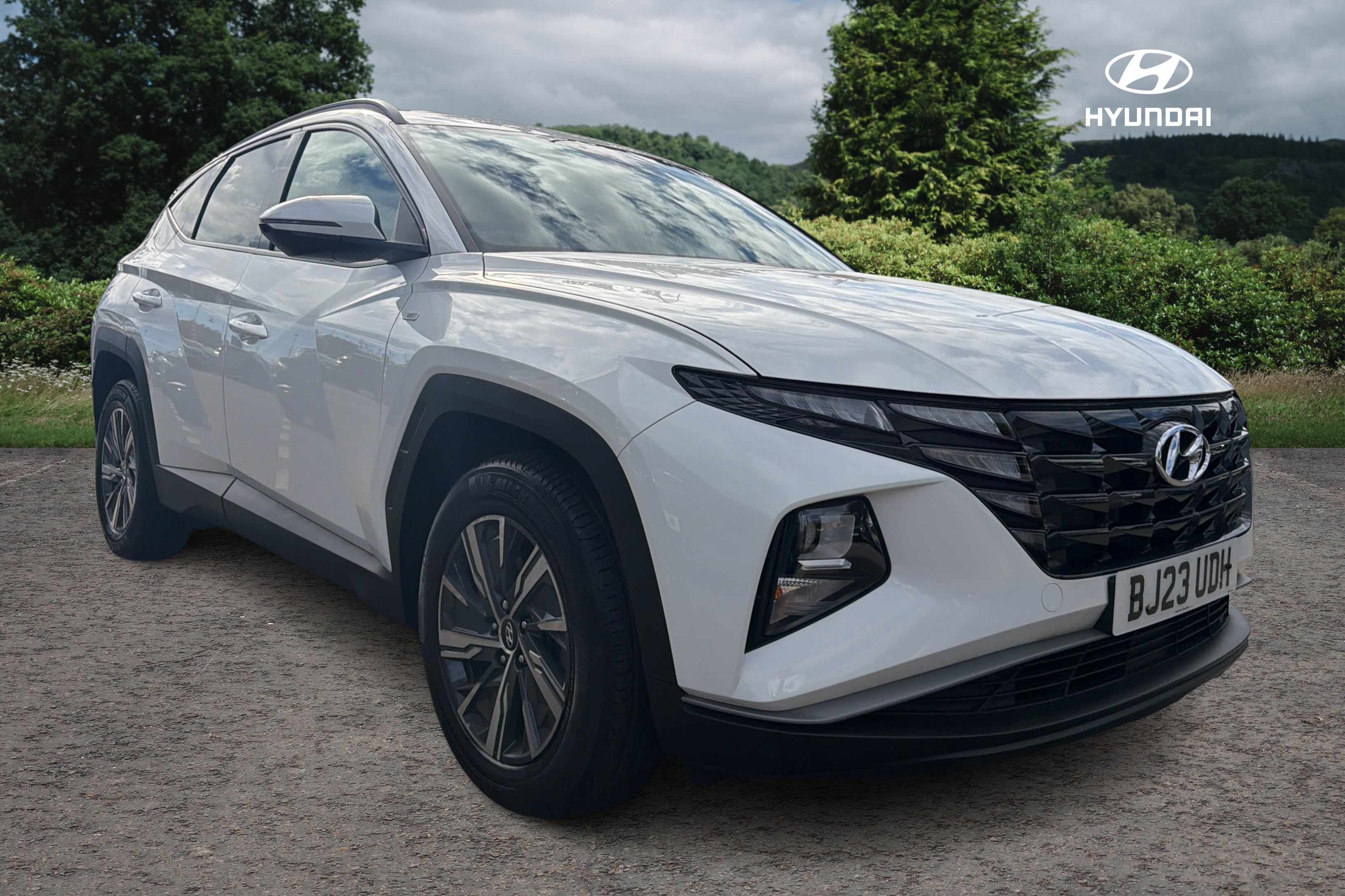 Main listing image - Hyundai Tucson