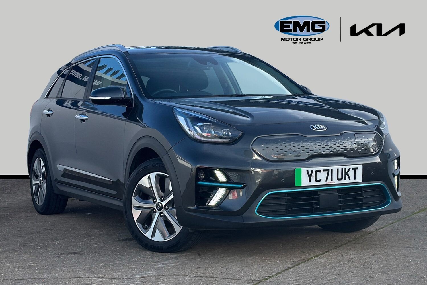 Main listing image - Kia e-Niro