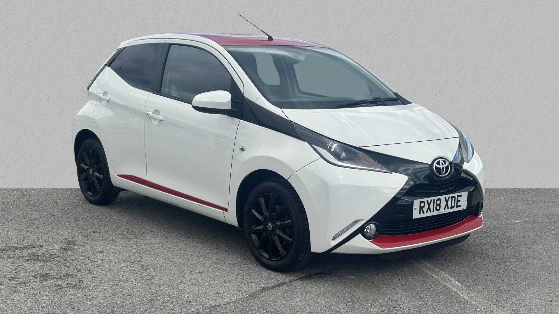 Main listing image - Toyota Aygo