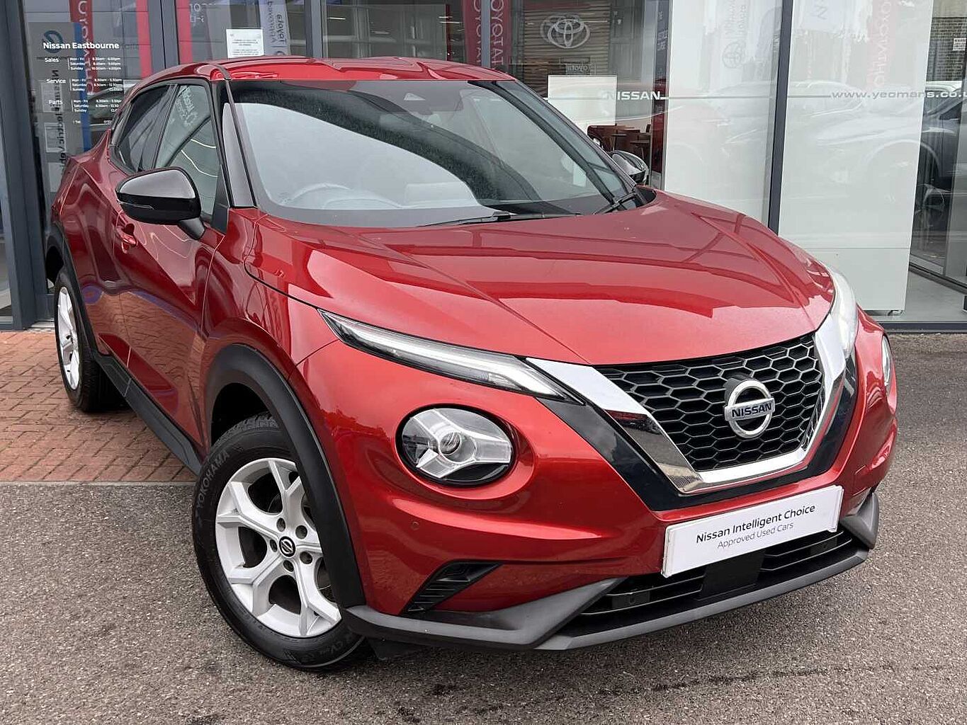 Main listing image - Nissan Juke