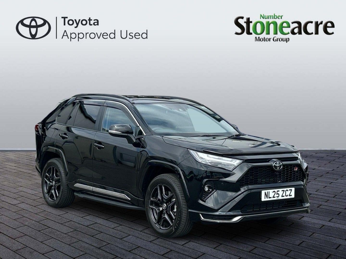 Main listing image - Toyota RAV4