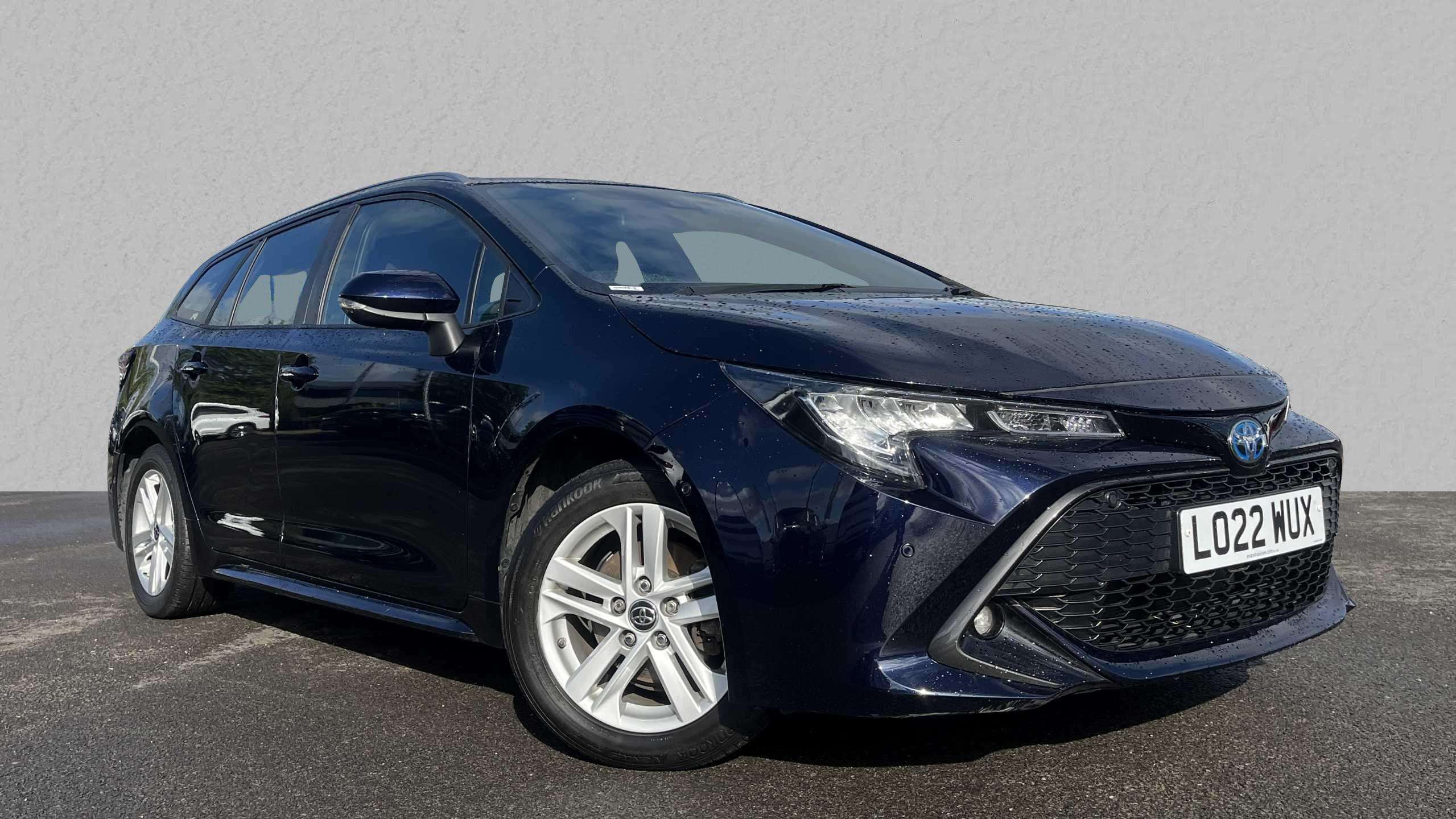 Main listing image - Toyota Corolla Touring Sport