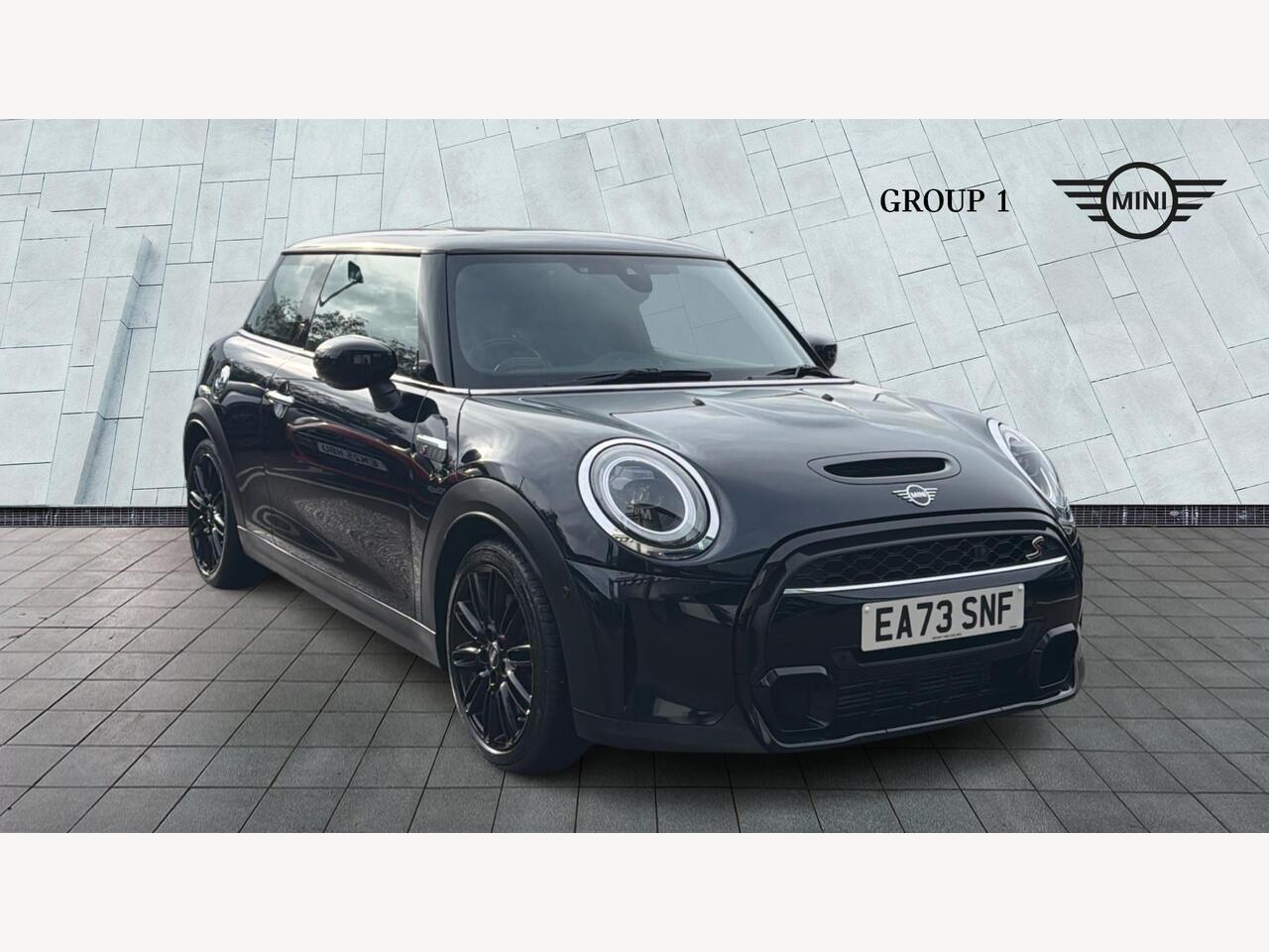 Main listing image - MINI Hatchback