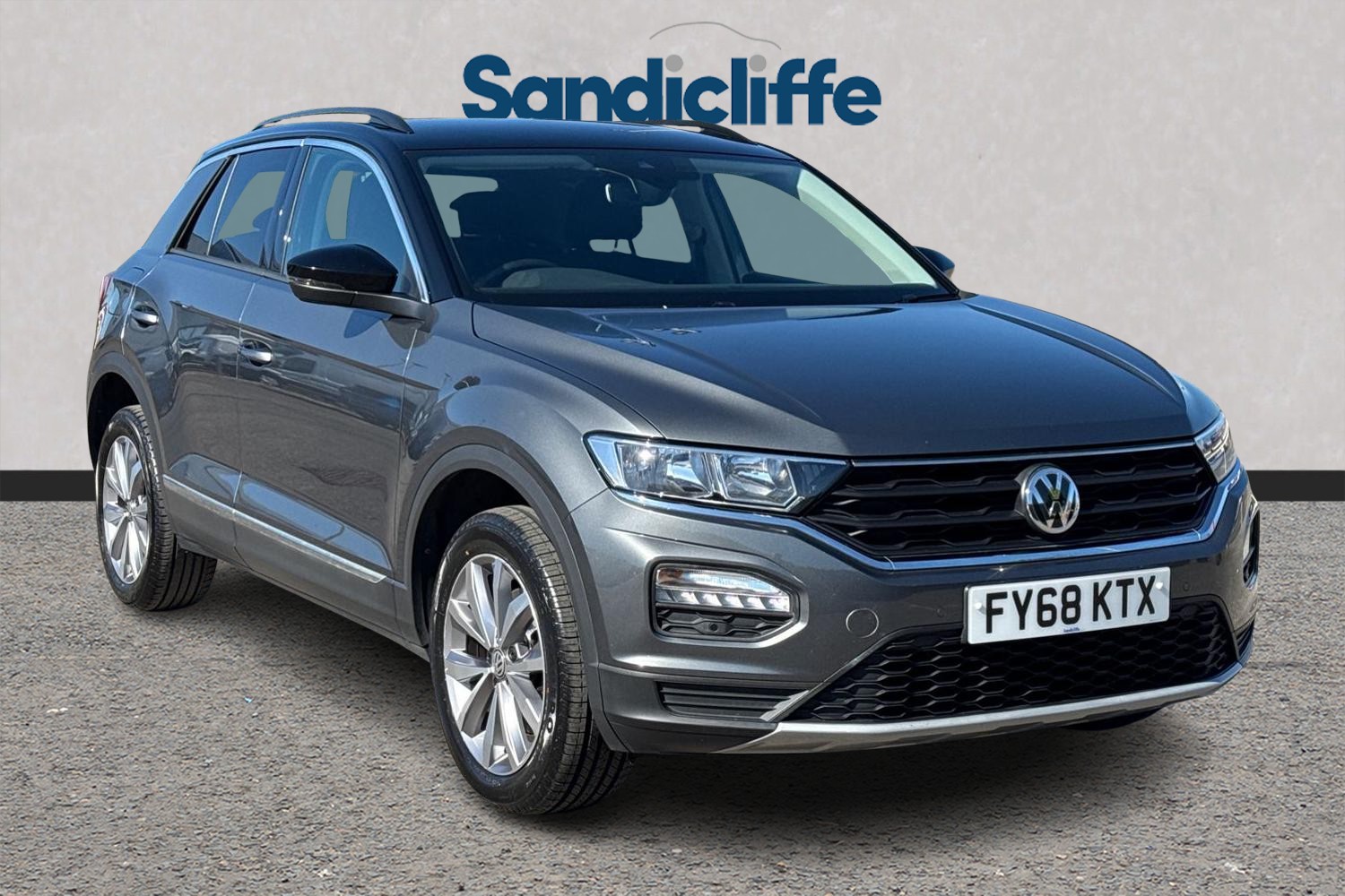 Main listing image - Volkswagen T-Roc