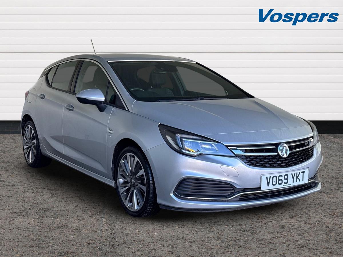 Main listing image - Vauxhall Astra