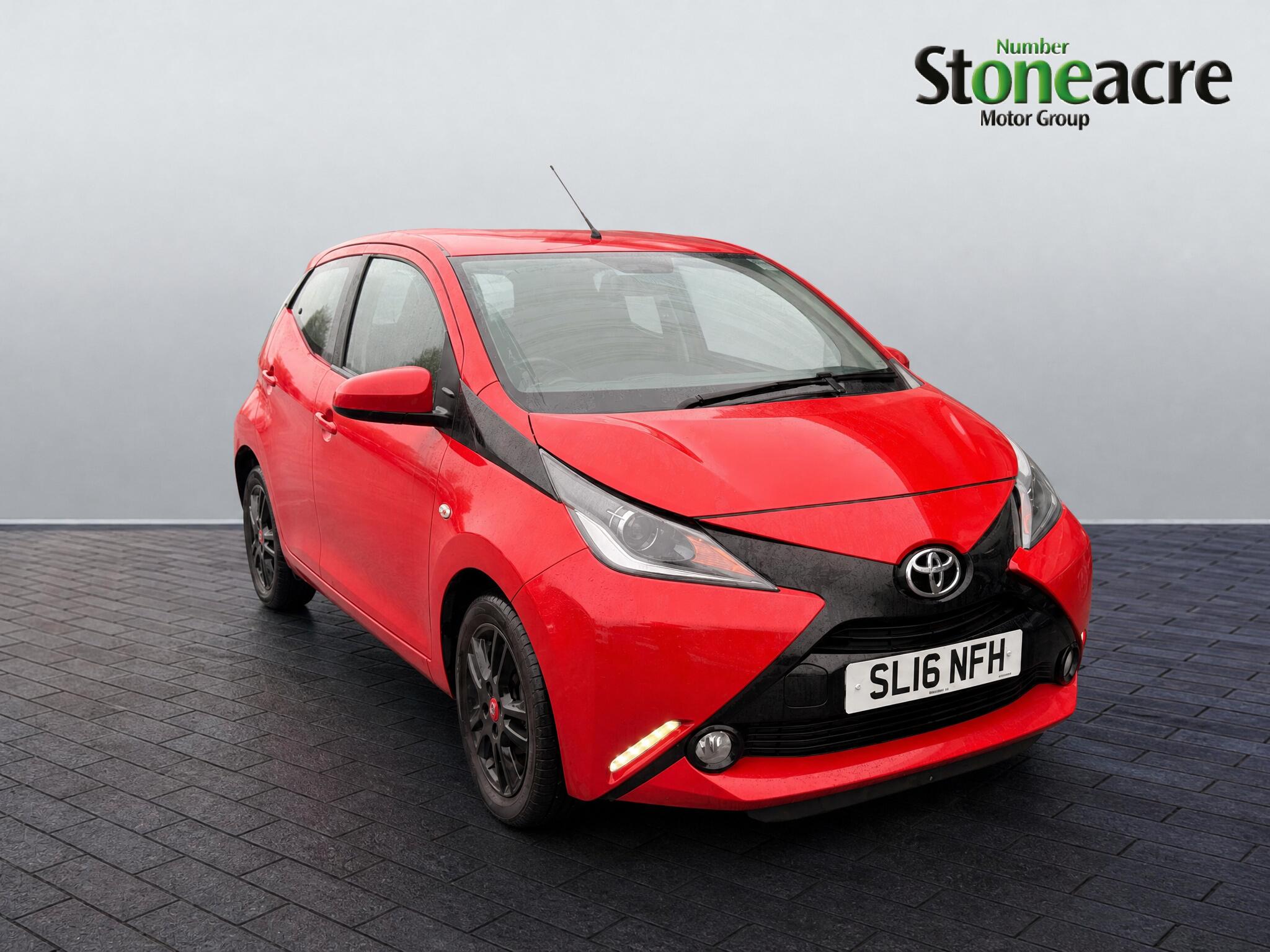 Main listing image - Toyota Aygo