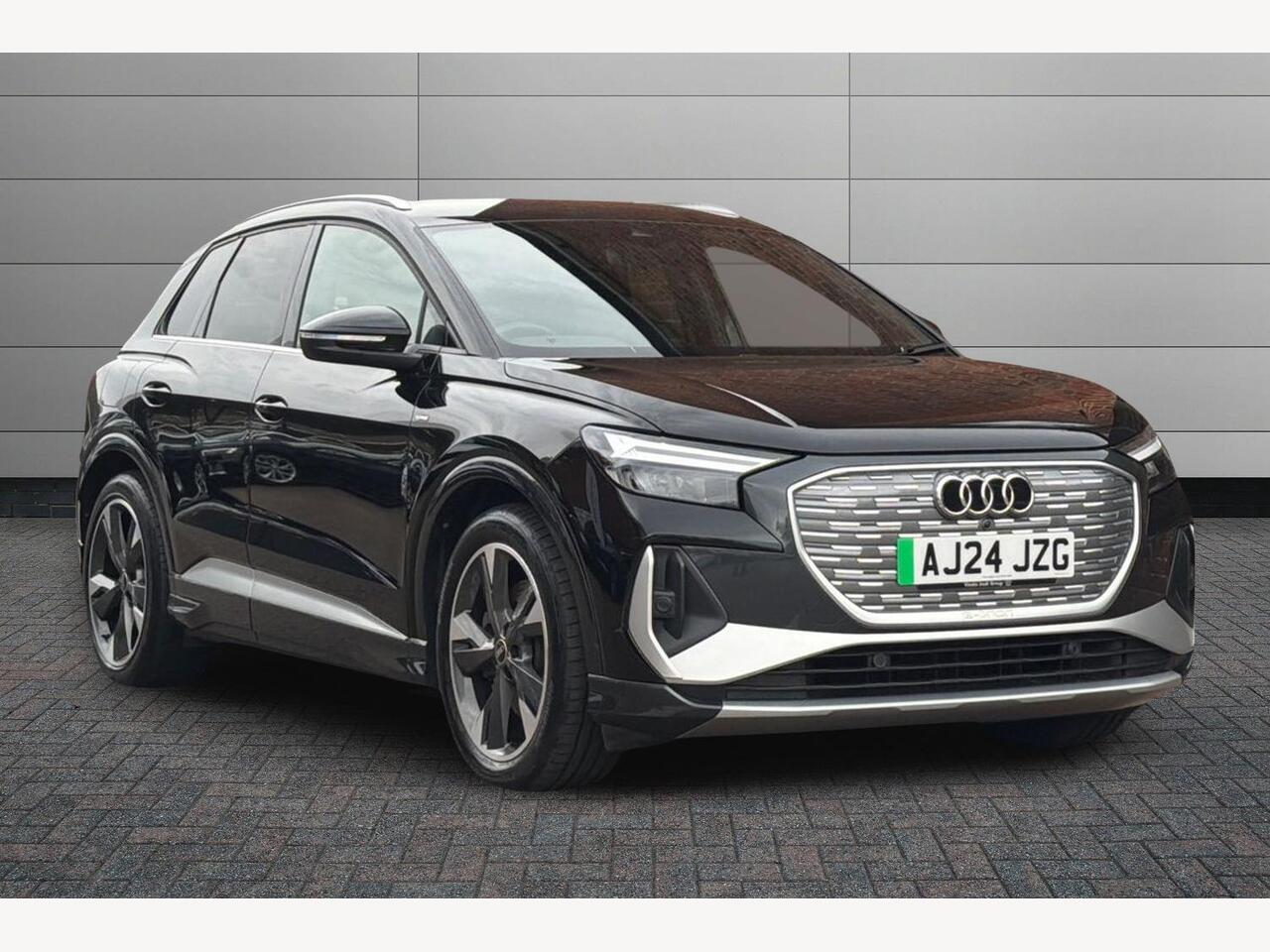 Main listing image - Audi Q4