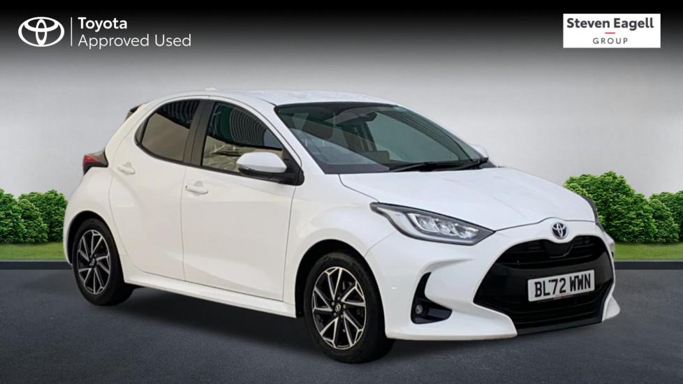 Main listing image - Toyota Yaris