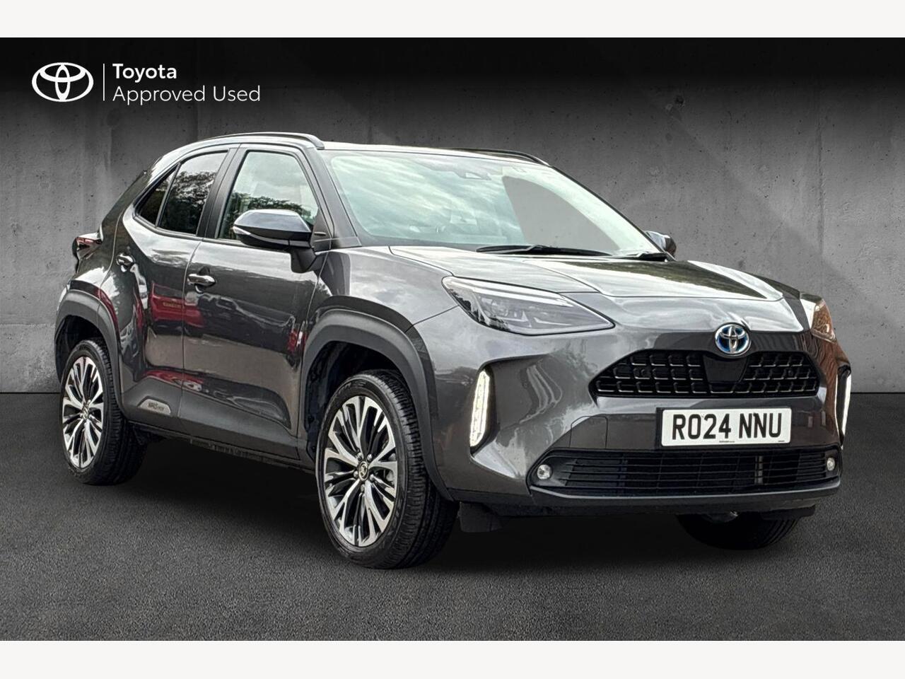 Main listing image - Toyota Yaris Cross