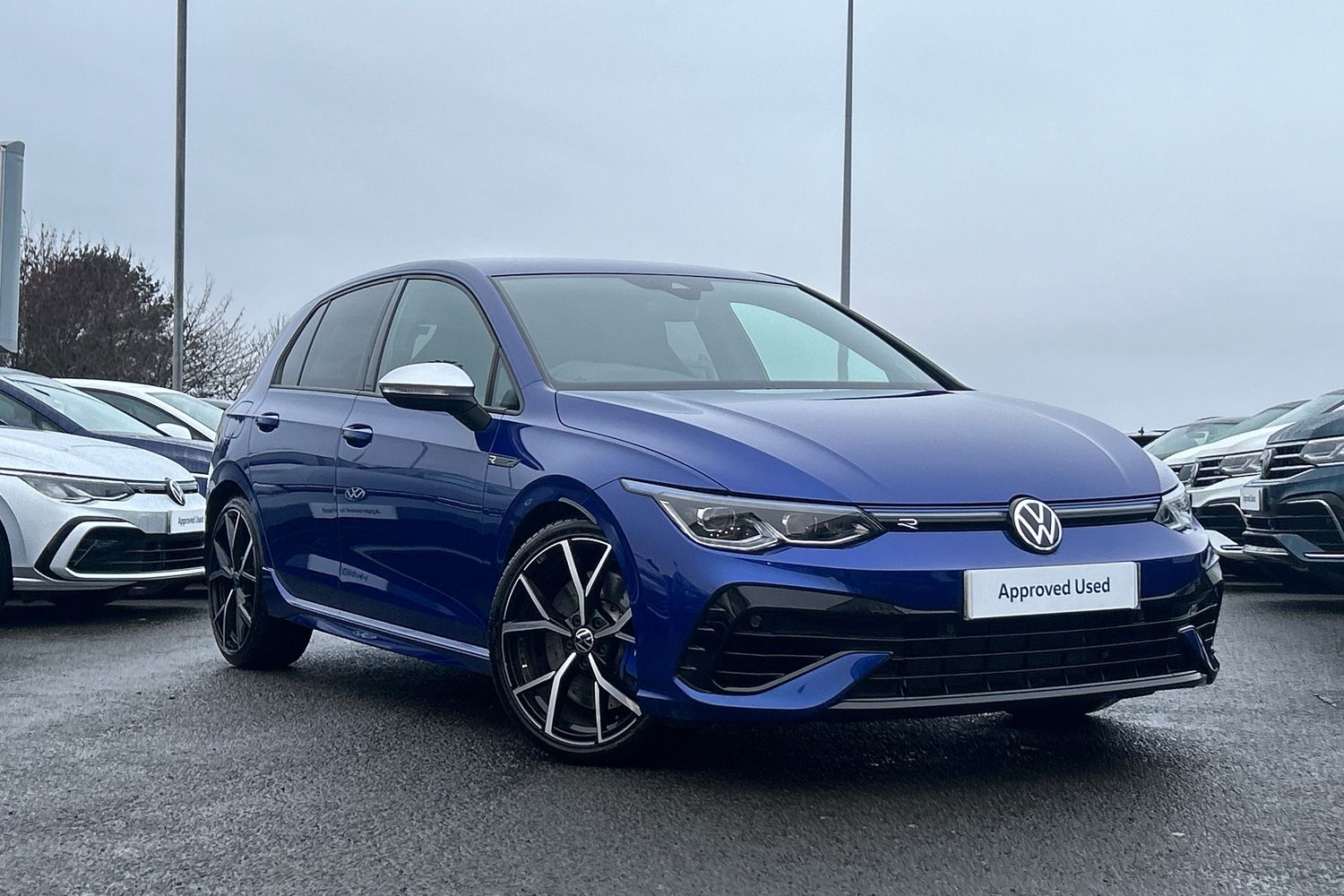 Main listing image - Volkswagen Golf R