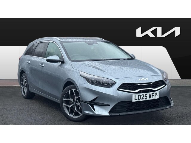 Main listing image - Kia Ceed SW