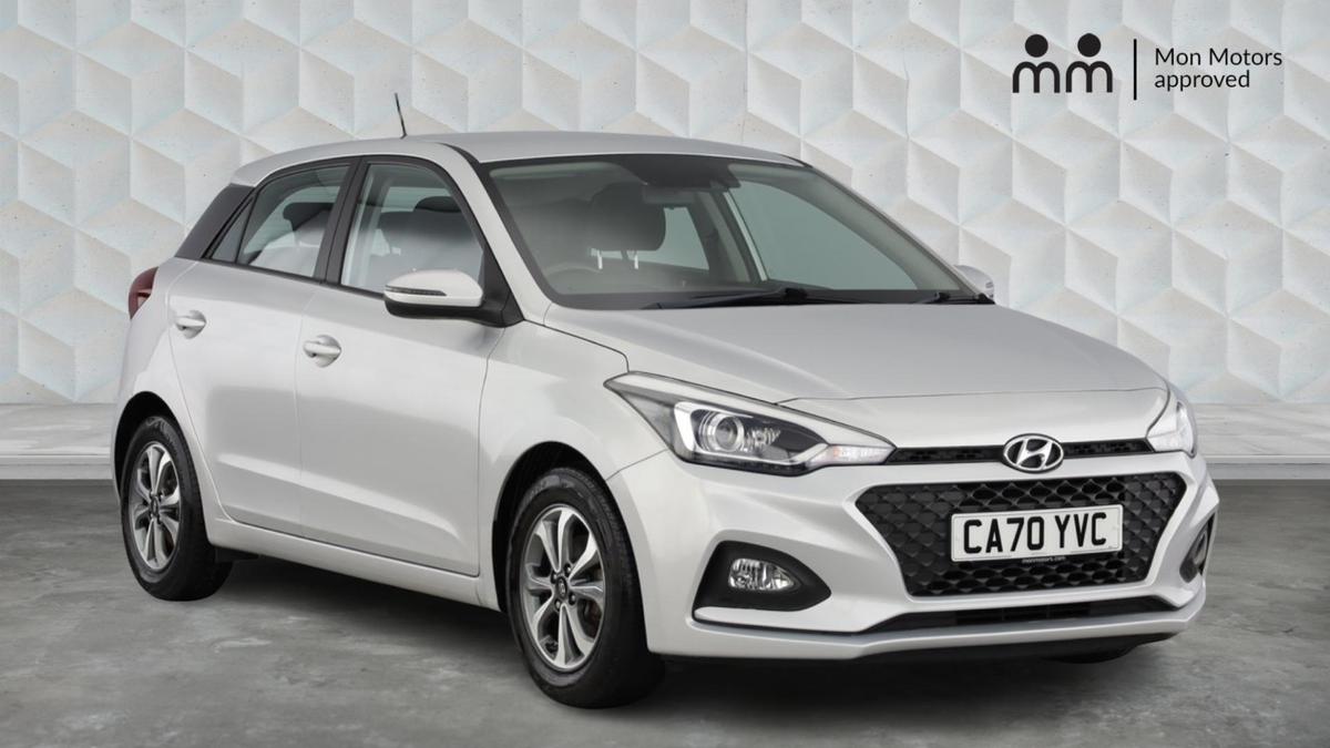Main listing image - Hyundai i20