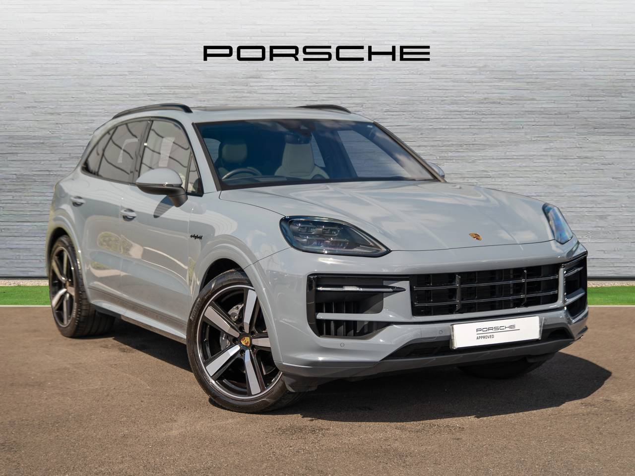 Main listing image - Porsche Cayenne