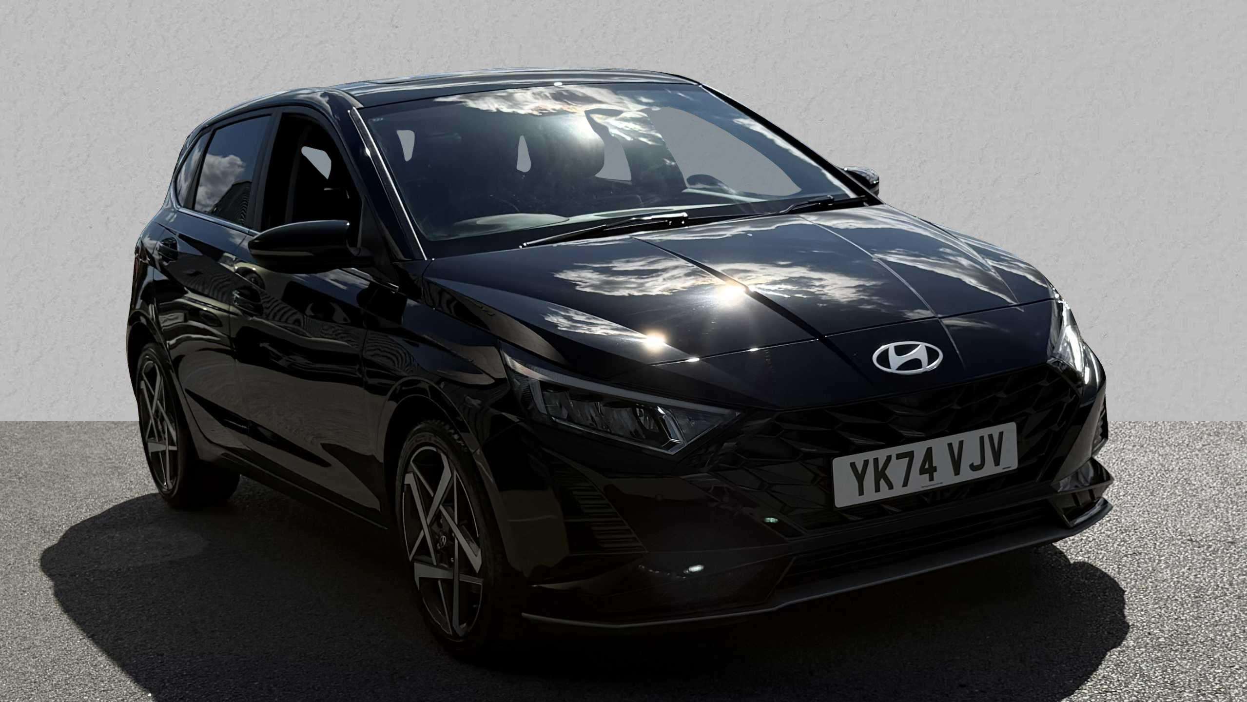 Main listing image - Hyundai i20