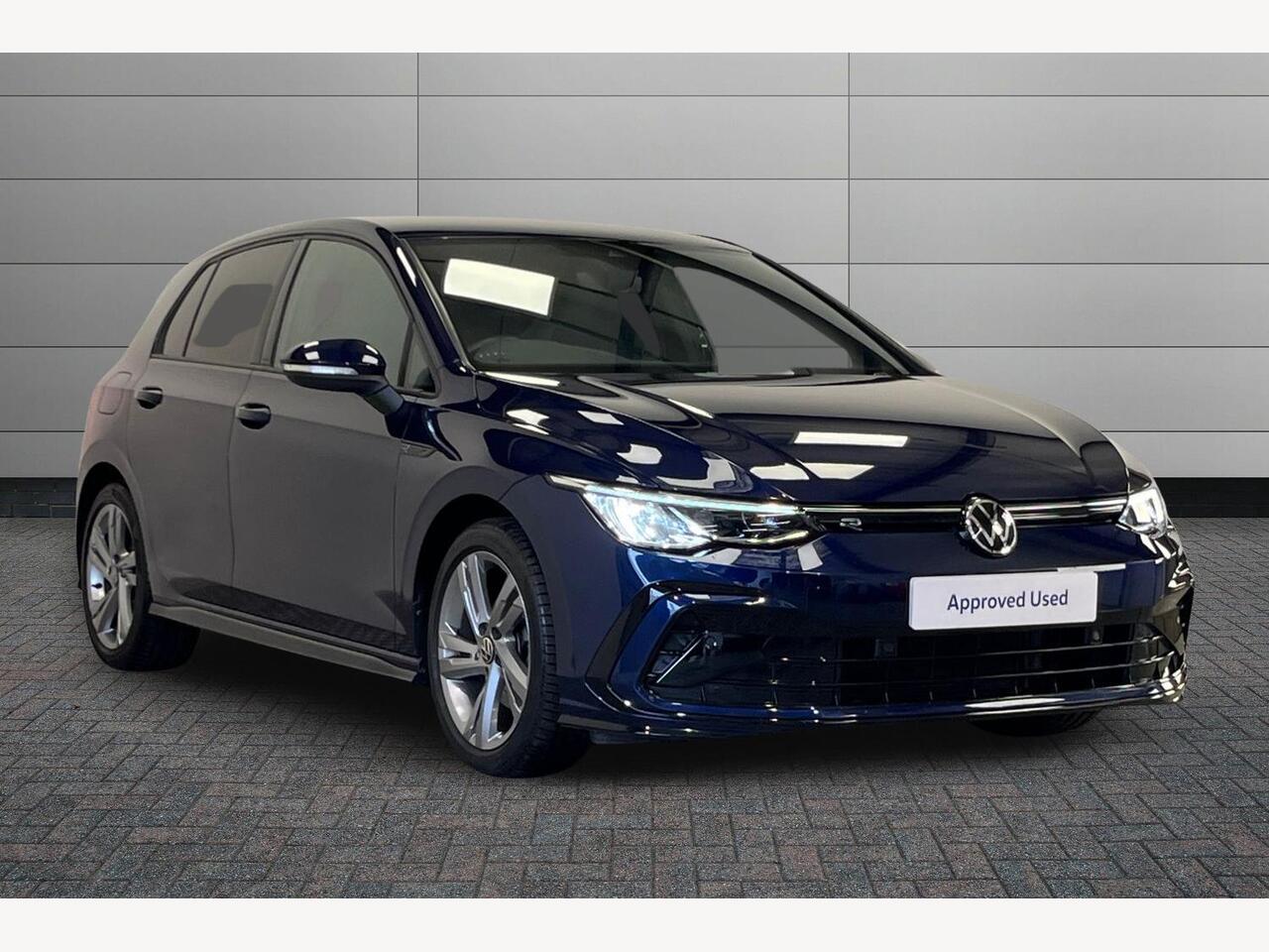 Main listing image - Volkswagen Golf